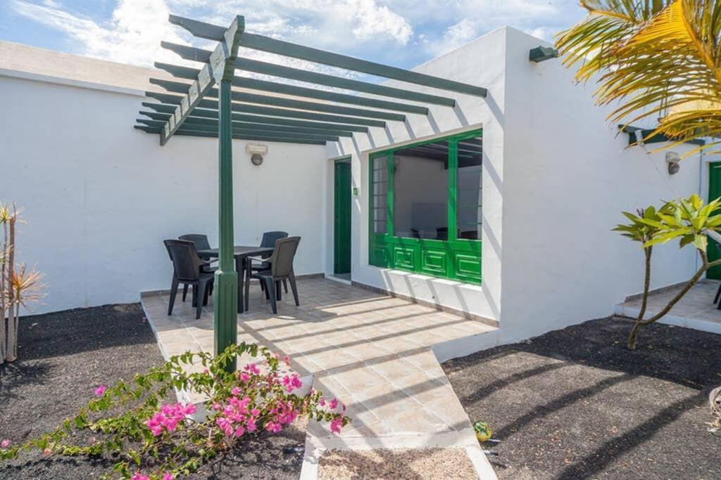 Bandama 15 2 Bedroom Ground Floor Los Pocillos Екстериор снимка